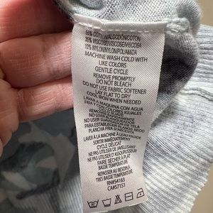 XL Calvin Klein thin sweater, good condition, worn only a few times